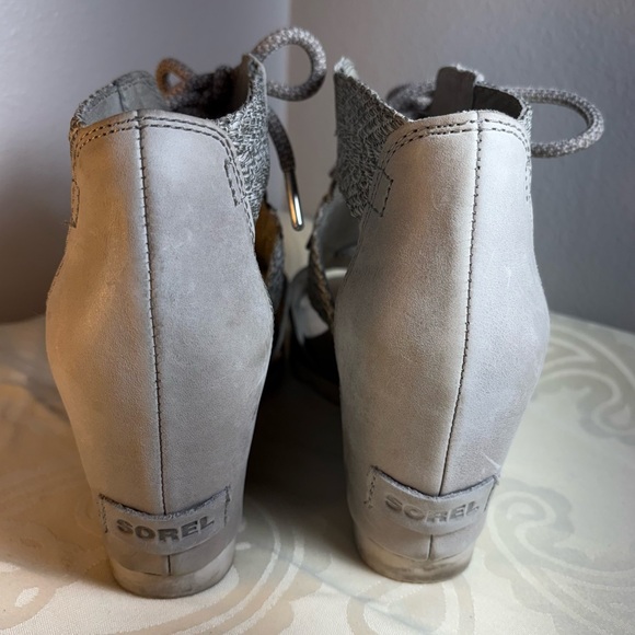 Sorel Women's Joanie Lace Wedge Sandals. - Picture 7 of 16